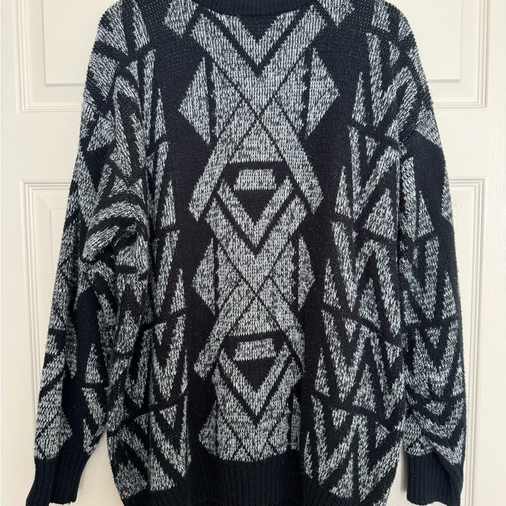 Vintage Sir William Black and Gray Sweater